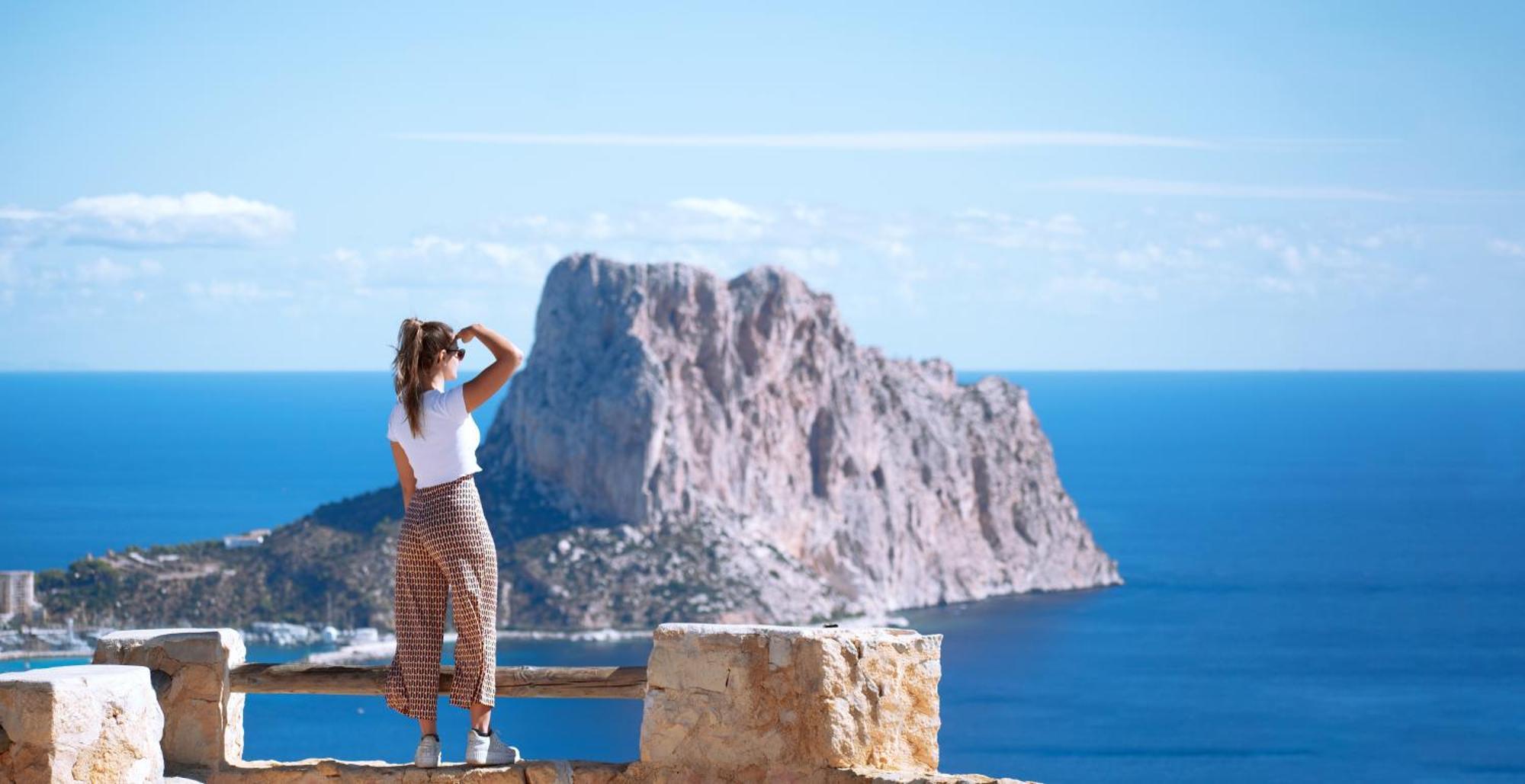 Casa Sunrise - Costa Blanca House With Rooftop, 5 Swimming Pools And Panoramic Sea- And Views At Penon De Ifach Apartment *